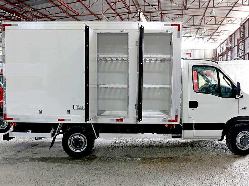 Iveco Baú Refrigerado